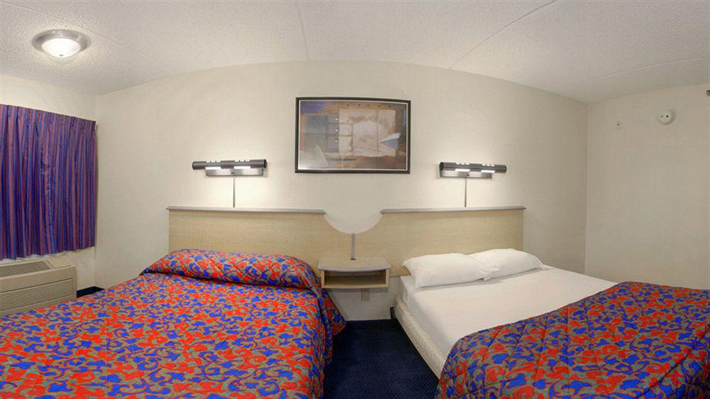 Red Roof Inn San Antonio Airport Dış mekan fotoğraf